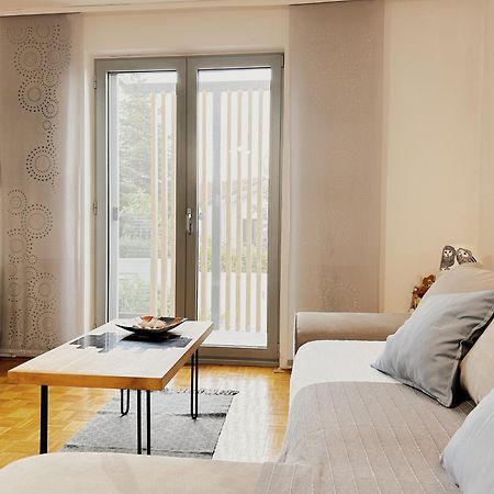 Sunny House Apartman Zambratija Kültér fotó